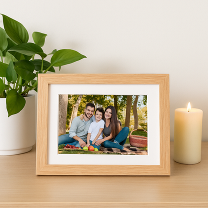 Rama Foto Digitală Cinevo® 10.1” HD – Wi-Fi, Touchscreen, 32GB, Aplicație Frameo, Design Lemn Natural